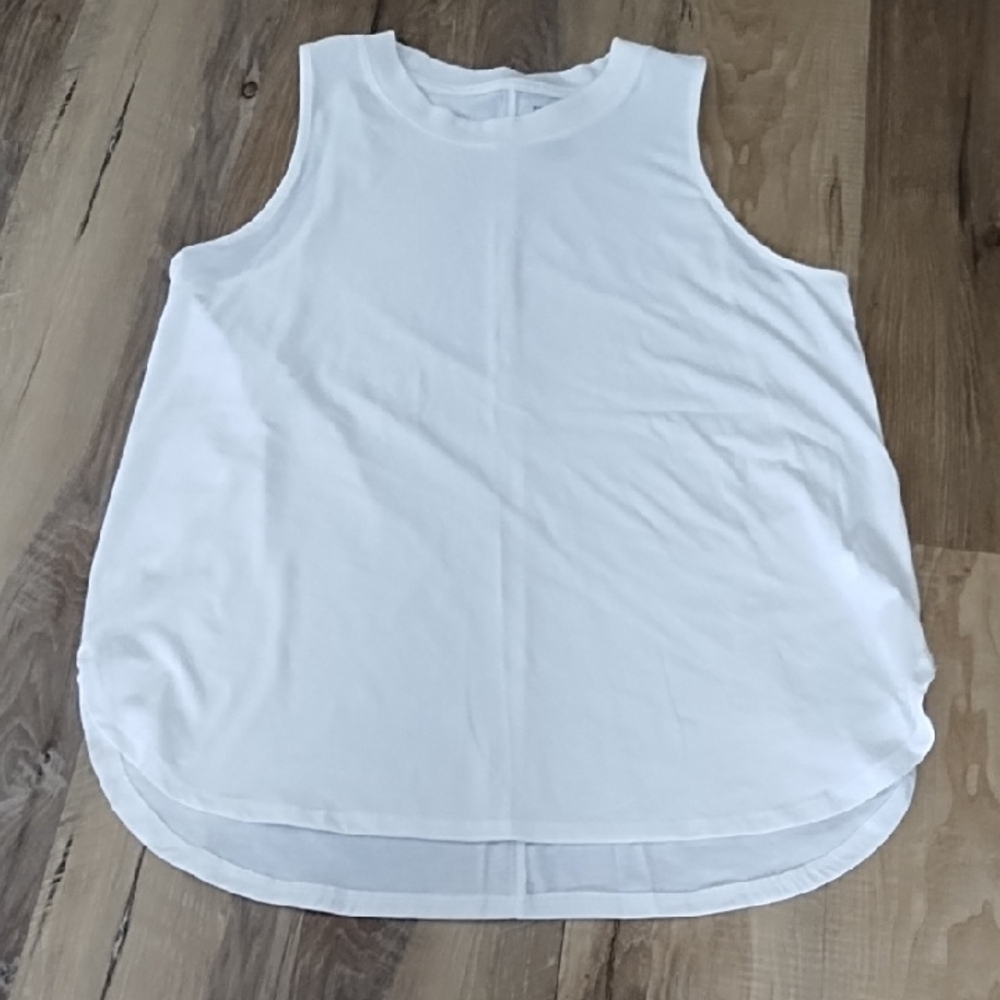 Tek Gear Women's White Tank Top